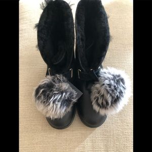 Ugg Isley Boots NWT size 9